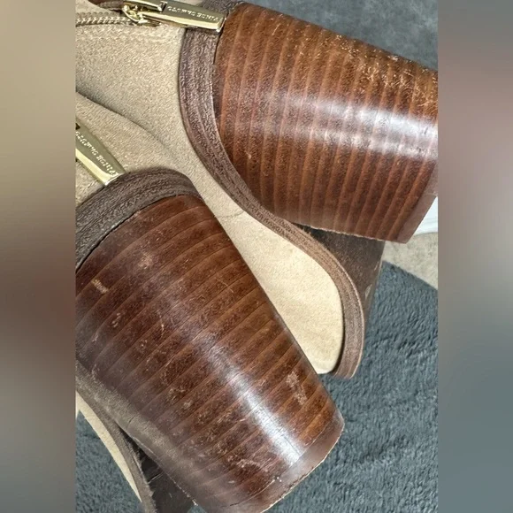 Vince Camuto Tan Suede Western Ankle Boots | Block Heel | Size 9.5 - Picture 6 of 11